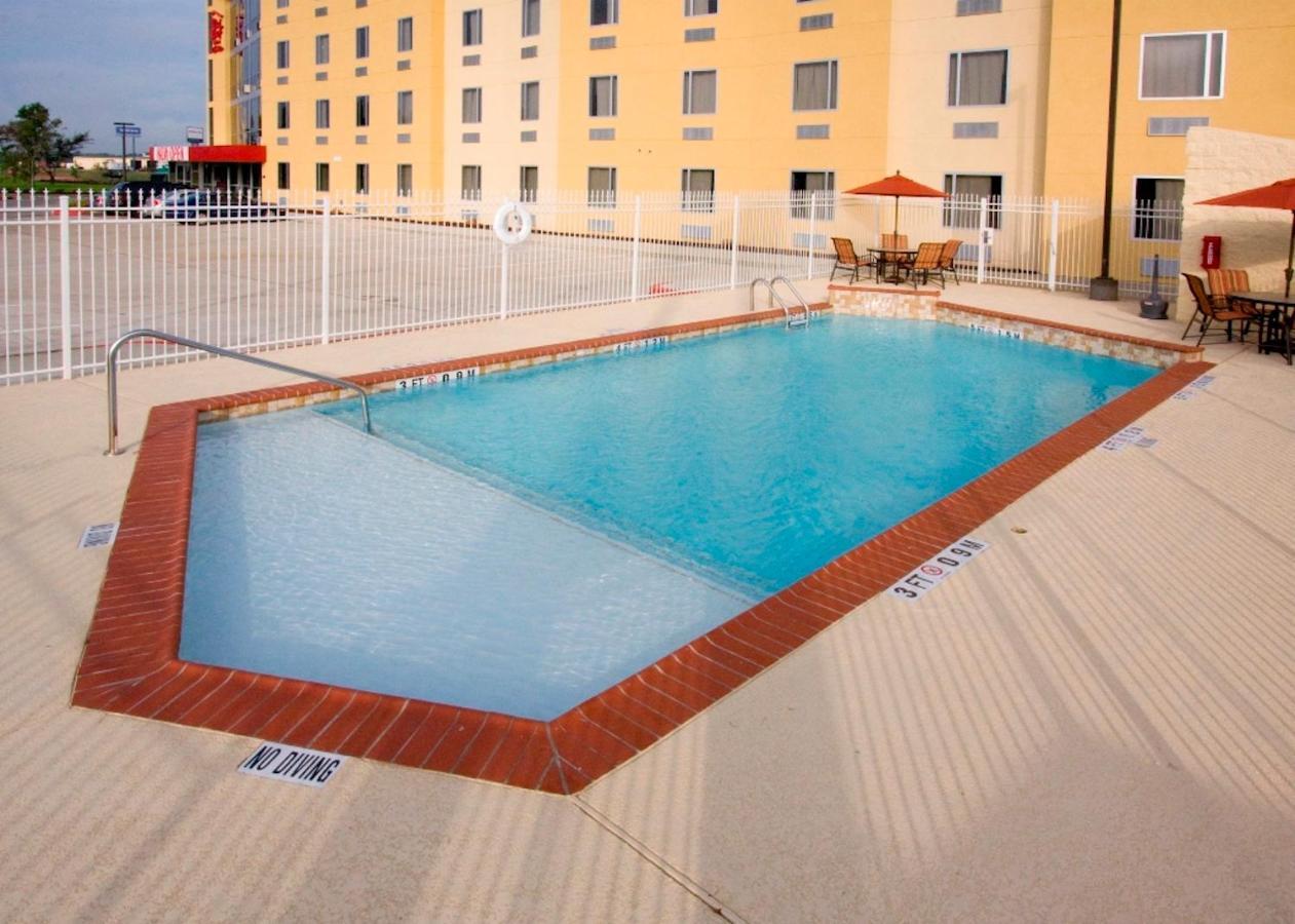 Red Roof Inn & Suites Beaumont Eksteriør bilde